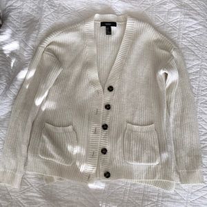 Forever 21 sweater | size medium